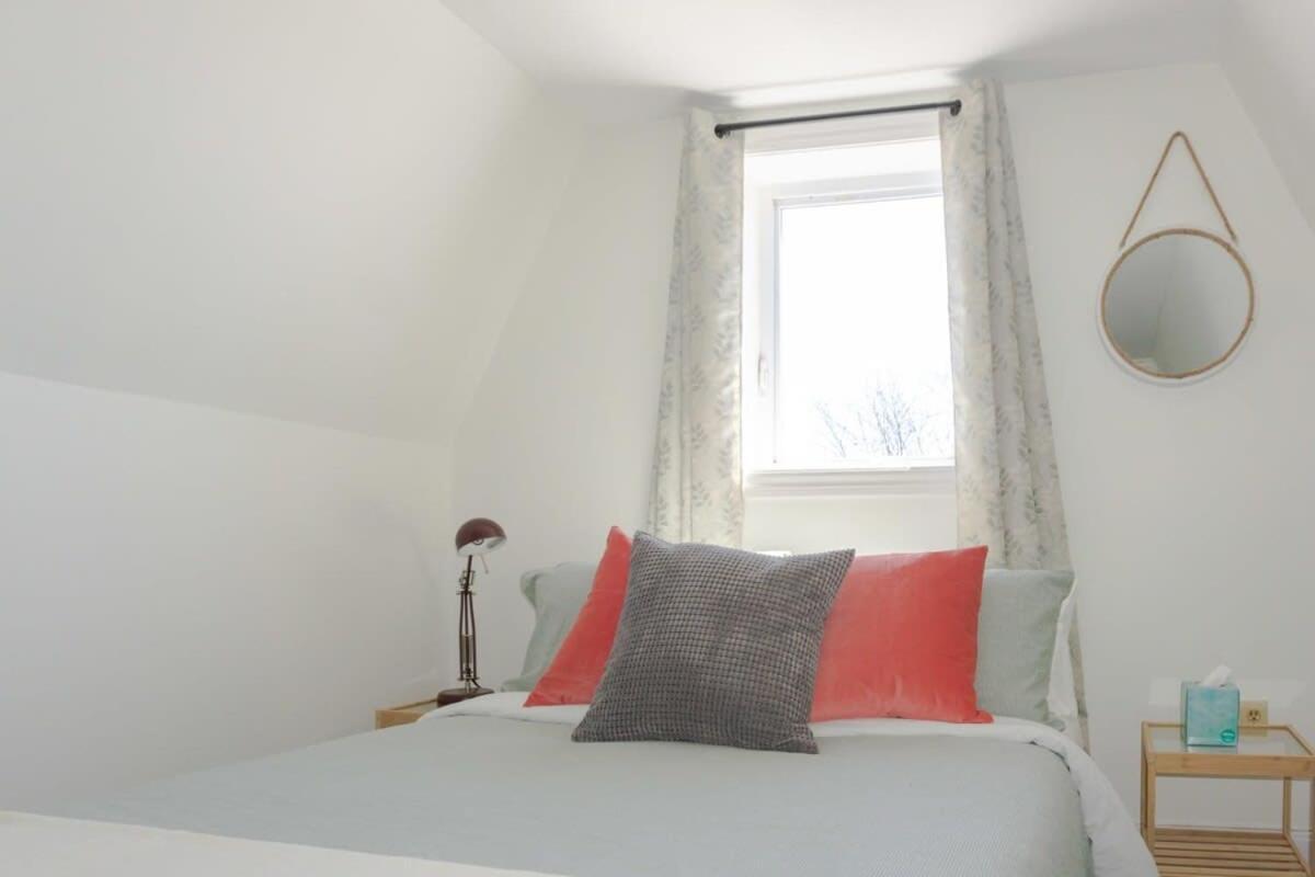 Amazing Location In Saint John 2 Bedroom Modern Parking New Zewnętrze zdjęcie